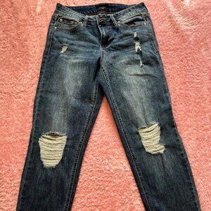 🖤 Women’s Distressed Skinny Jeans – Size 28